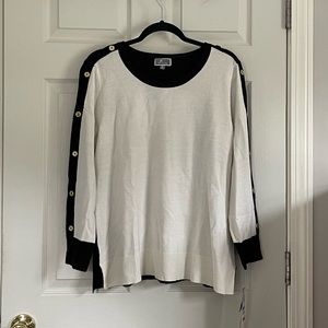 NWT JM Collection Black/White Tunic Top